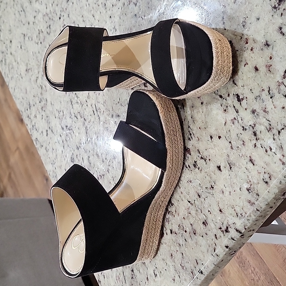 NWOB. Jessica Simpson Wedges. Size 8. Black and Tan.